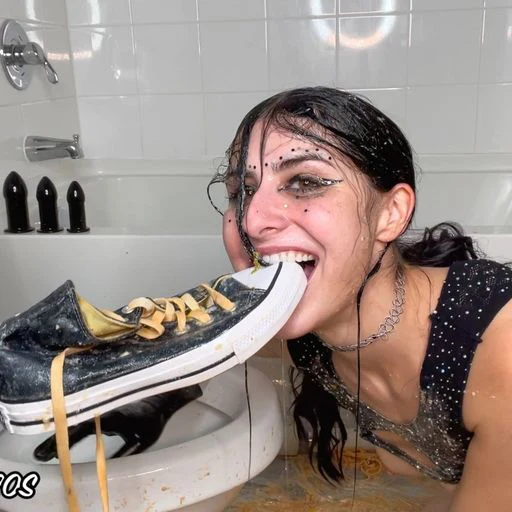 Converse Custom Scene For Fan